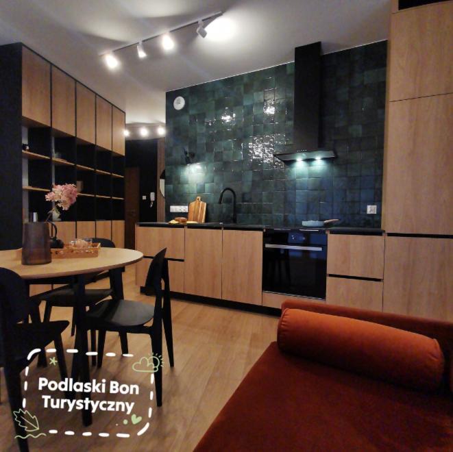 Apartamenty Bialystok - Apartment Royal VI Buitenkant foto